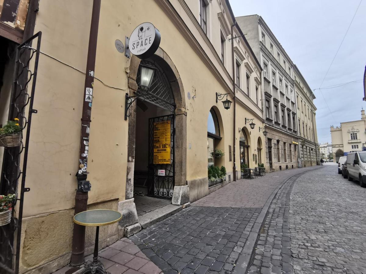 Jacuzzi Apartment Main Square Krakow Ngoại thất bức ảnh