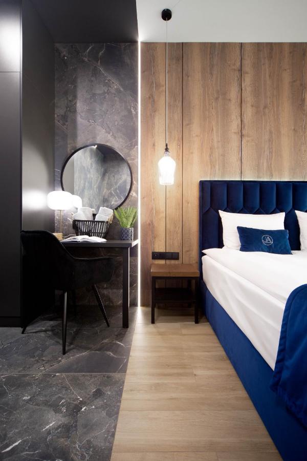 Jacuzzi Apartment Main Square Krakow Ngoại thất bức ảnh
