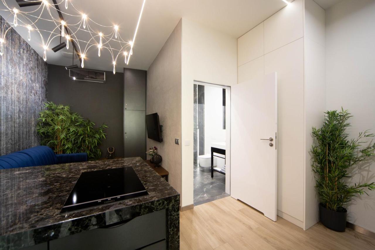 Jacuzzi Apartment Main Square Krakow Ngoại thất bức ảnh