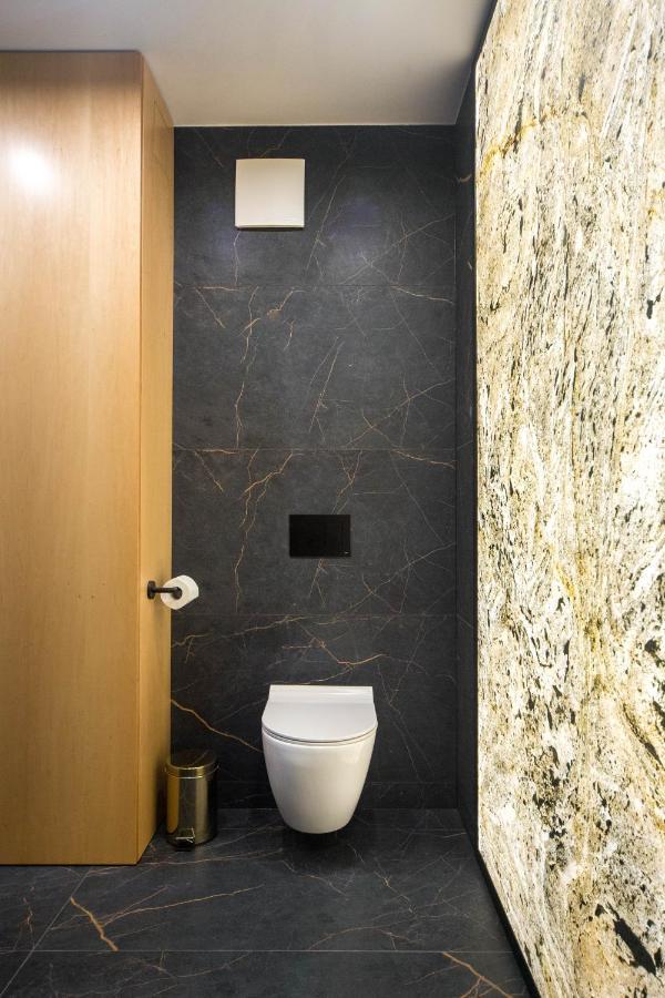 Jacuzzi Apartment Main Square Krakow Ngoại thất bức ảnh